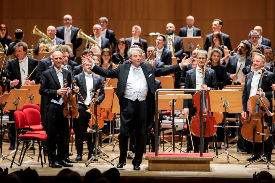 Hartmut Haenchen dirige la Sinfona n 7 de Bruckner en Bolonia