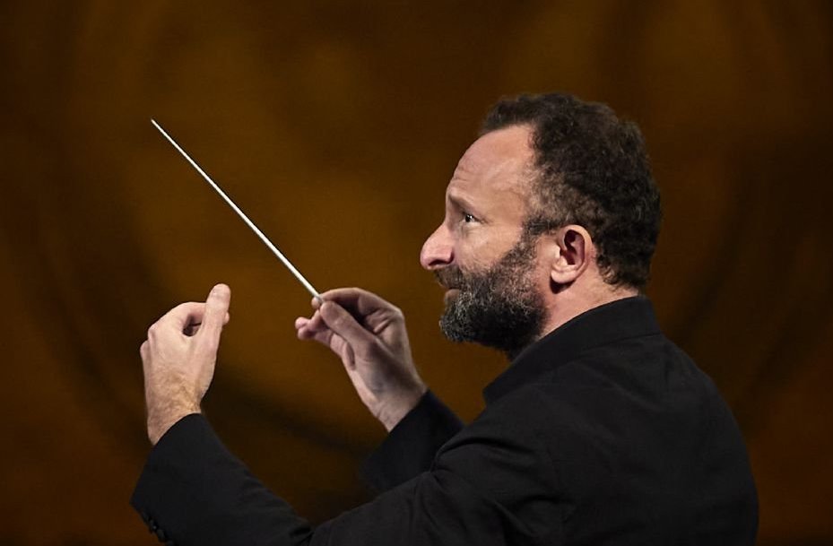 Kirill Petrenko dirige la Quinta sinfona de Bruckner en el Festival de Granada