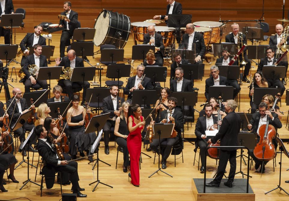 Thierry Fischer y Leticia Moreno con la Sinfnica de Castilla y Len